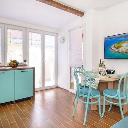 Apartman Dana Kastelir-Labinci Exteriér fotografie